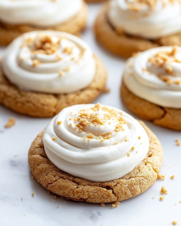 Delicious Pumpkin Cookies with Creamy Frosting Recipe