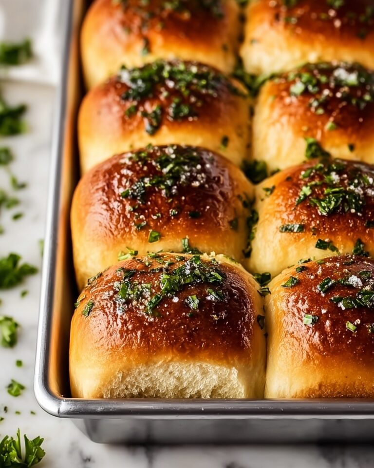 Perfect Homemade Garlic Rolls Recipe